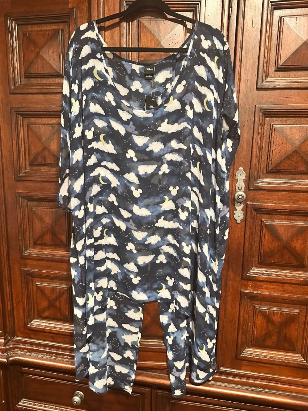 TORRID size 6 DISNEY HIDDEN MICKEY flowy Constellation over blouse cover up
